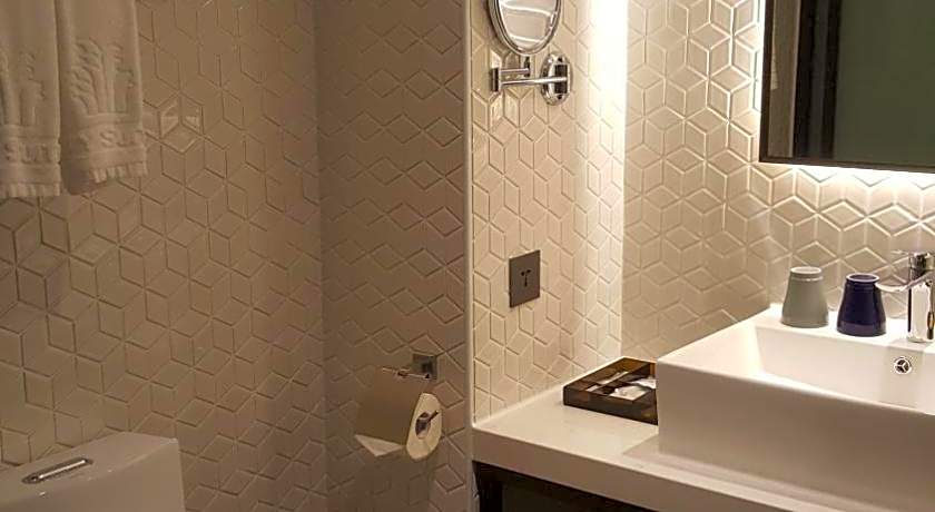 City Suites - Main Station