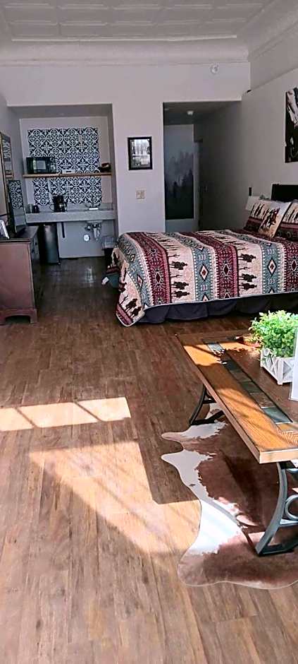 Katie's Cozy Suites