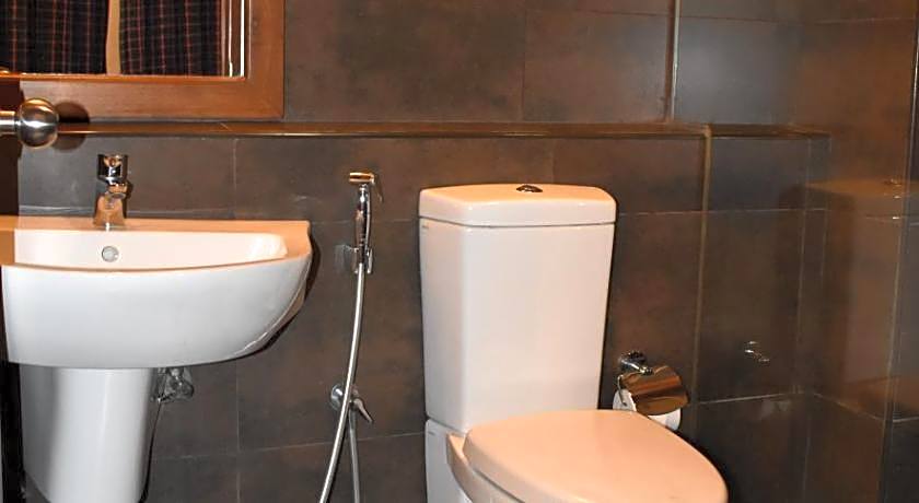 Port View City Hotel