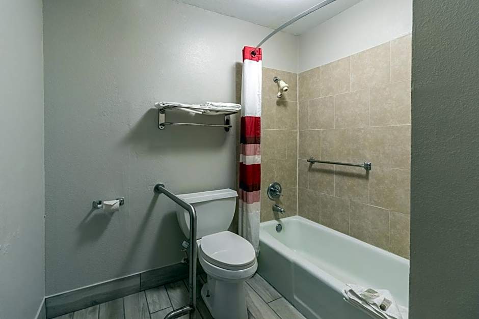 Red Roof Inn & Suites Jackson