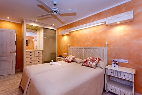 1 BEDROOM APARTMENT HOOKY ROYAL SEA VIEW 2 ADULTS 2 CHILDREN
