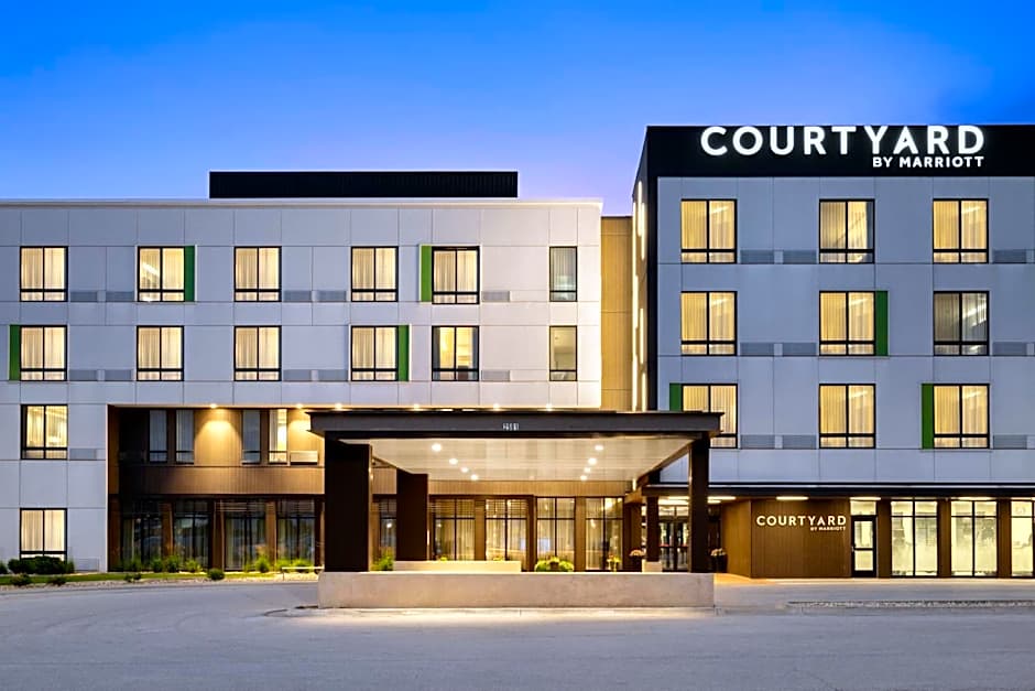 Courtyard by Marriott Omaha East/Council Bluffs, IA