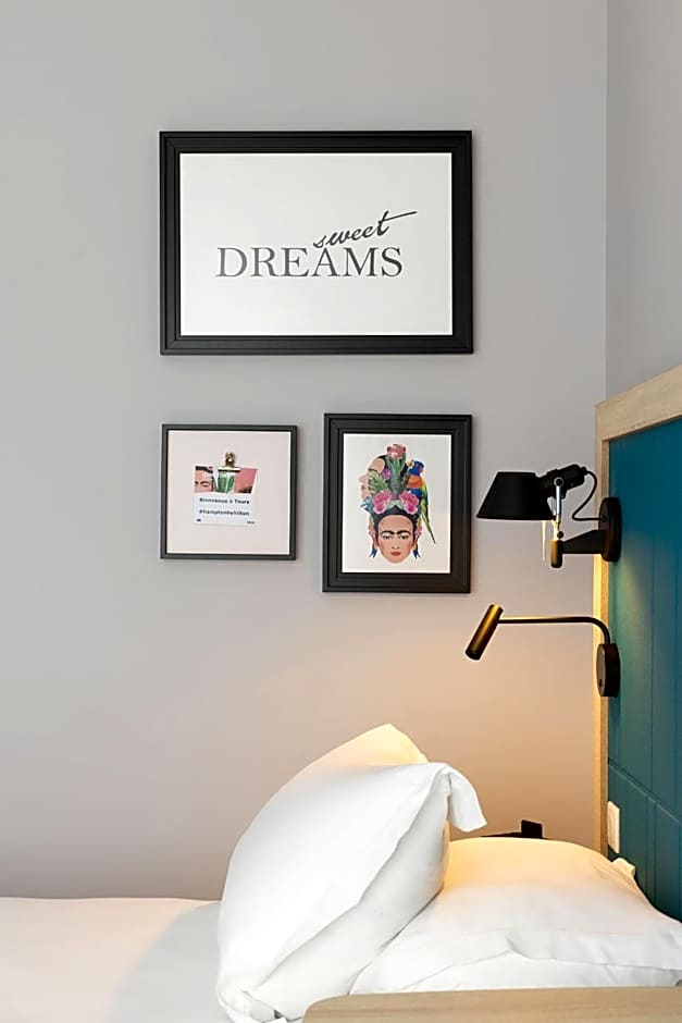 Hampton by Hilton Tours Centre