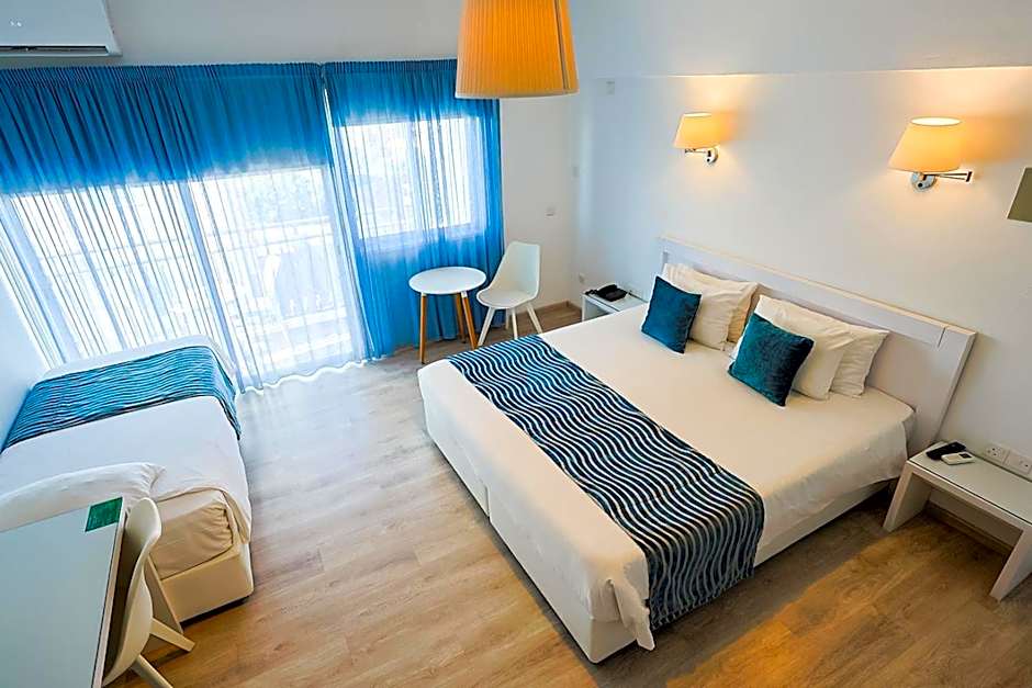 Mikes Kanarium City Hotel
