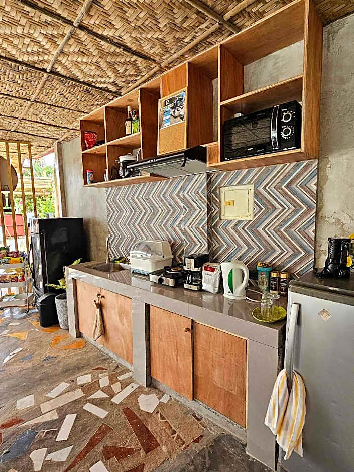 Acacia Sunset Village Inn