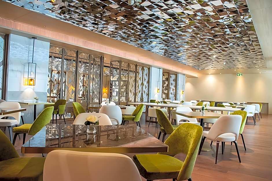 Grand Richmond Stylish Convention Hotel