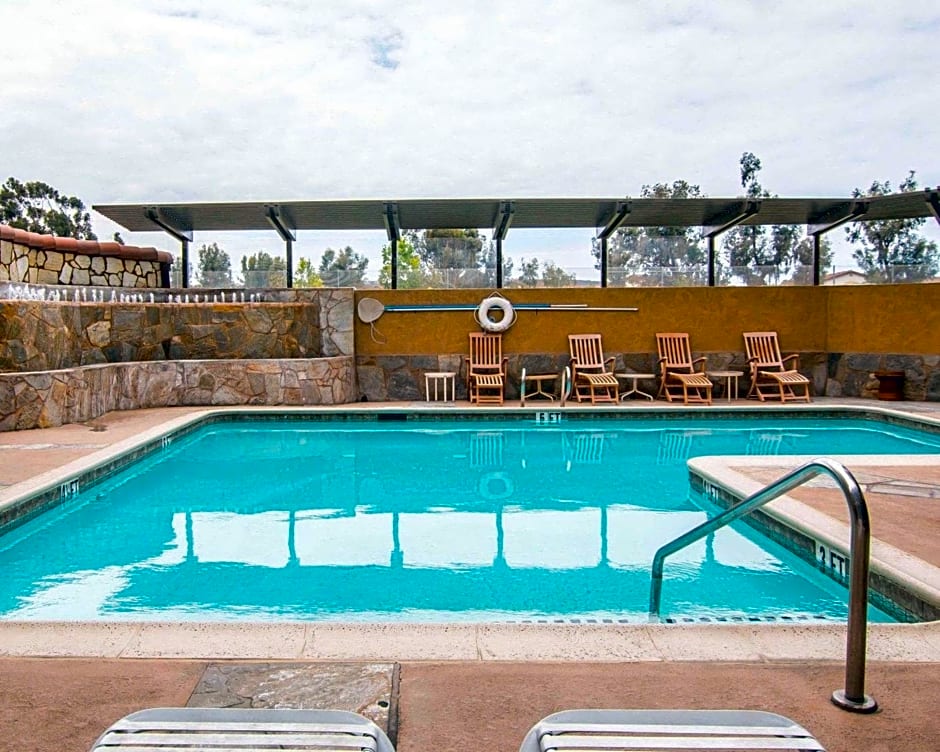 Hotel Baja San Diego
