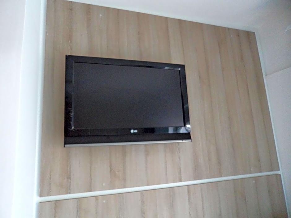 Rea Hotel