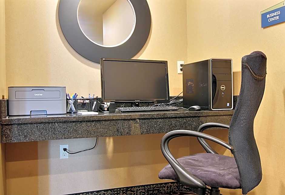 Cobblestone Inn & Suites - Linton