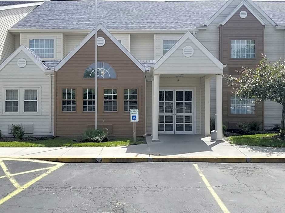 Microtel Inn & Suites By Wyndham Riverside