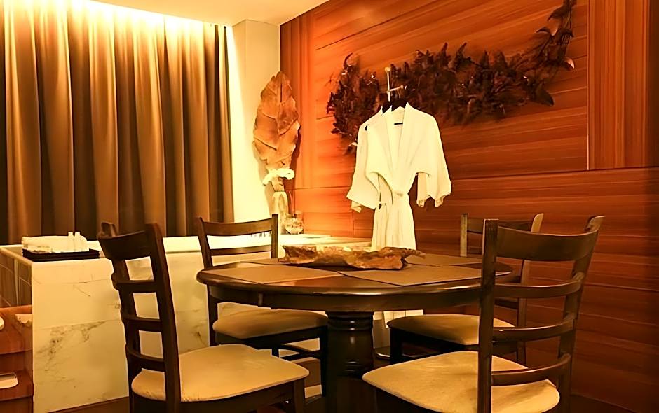 Royal Asnof Hotel Pekanbaru