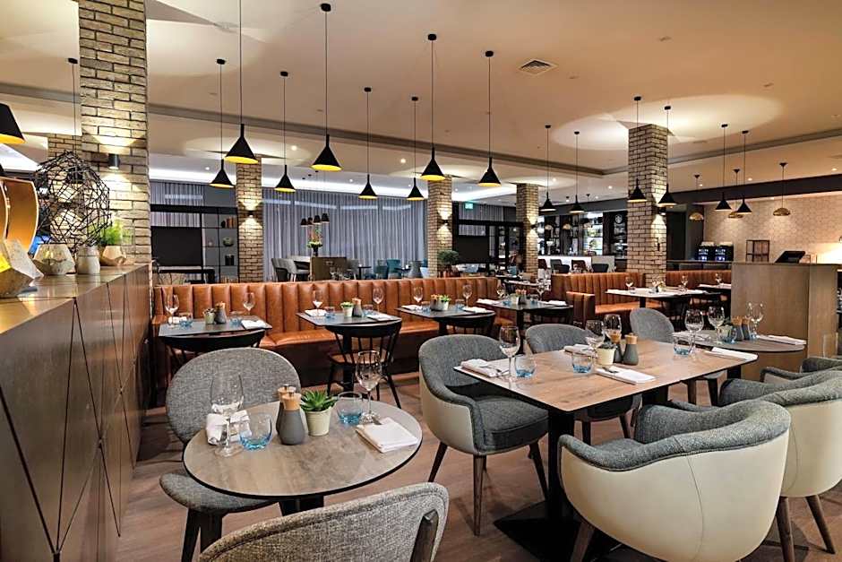 Courtyard by Marriott Oxford South