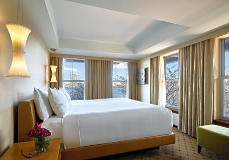 Harbor View King Suite