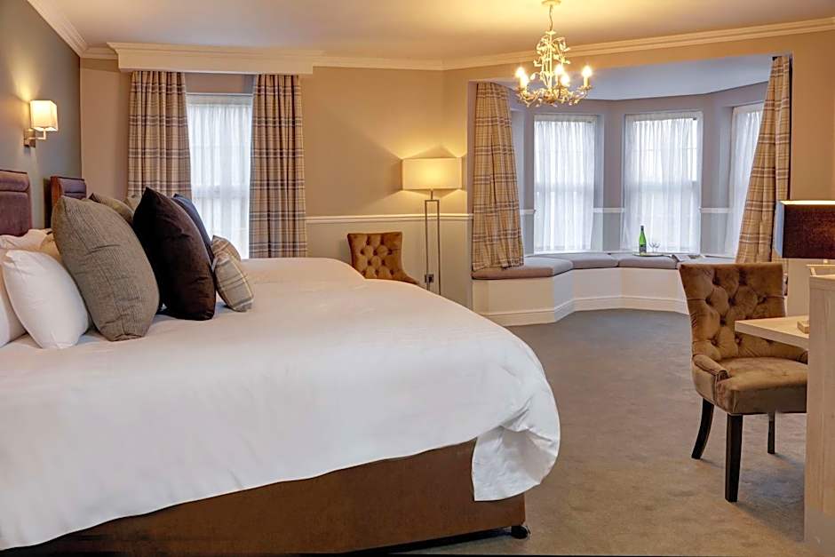 Best Western Plus Kenwick Park Hotel