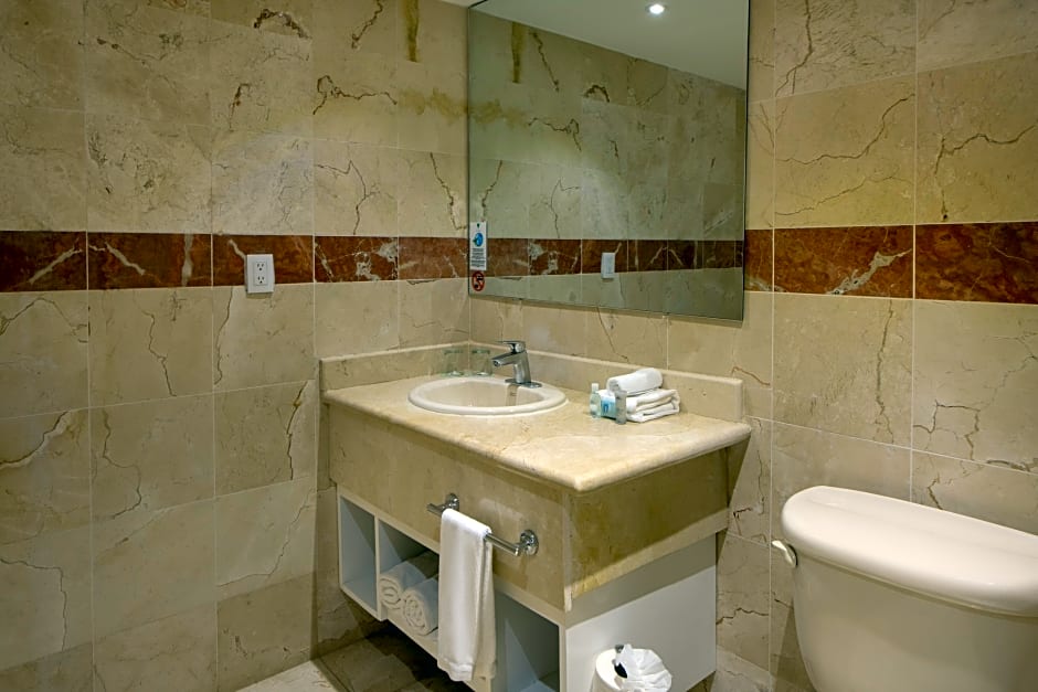 Viva Heavens by Wyndham, A Trademark All Inclusive