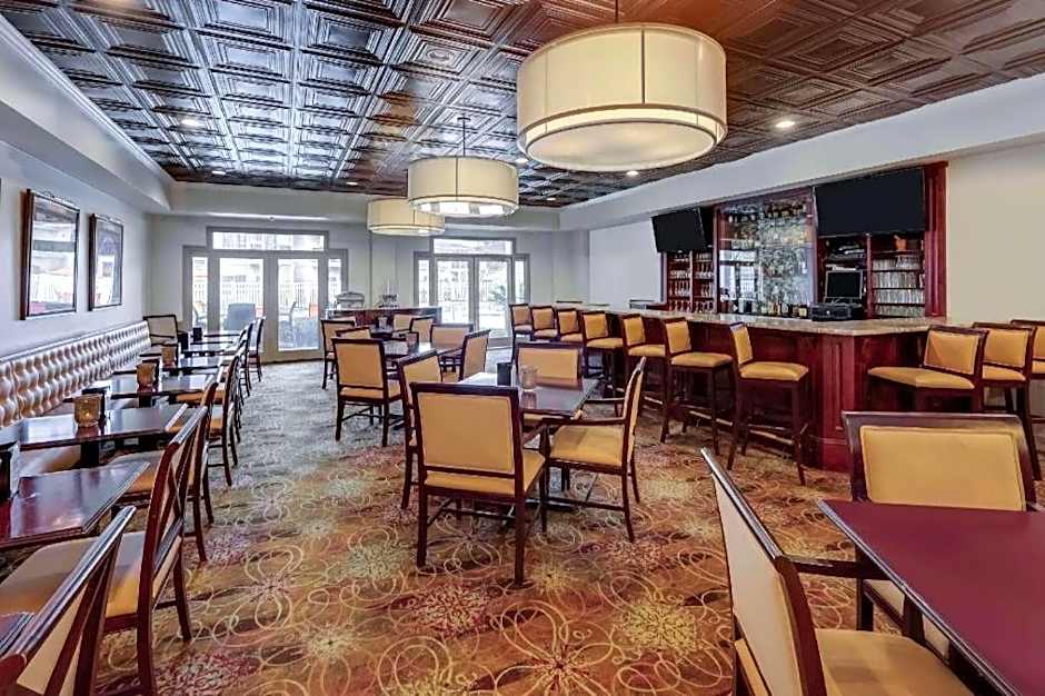 Richmond Inn And Suites – Baton Rouge, LA