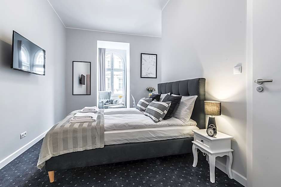 SERENITY Aparthotels - Old Town Poznan by Friendly Apartments