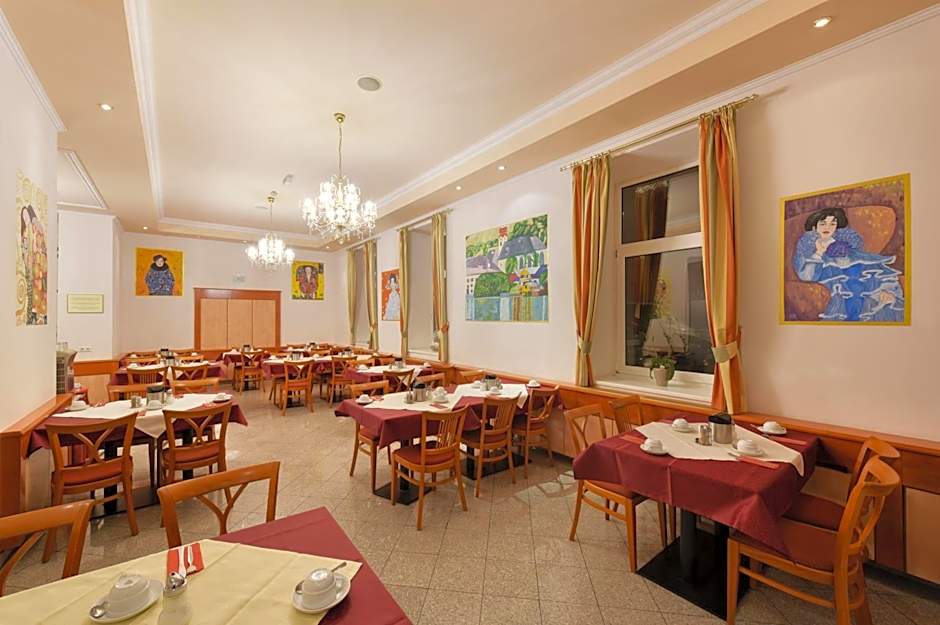 Garten- und Kunsthotel Gabriel City