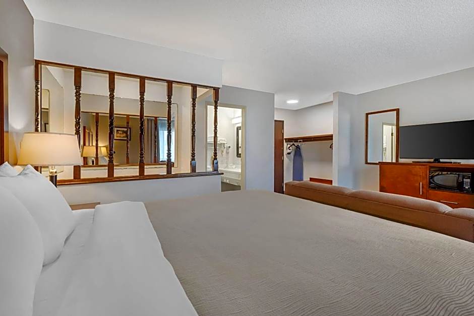 Quality Inn Saint Ignace I-75