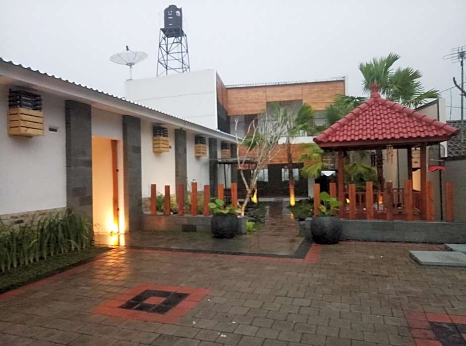 Fredelia homestay