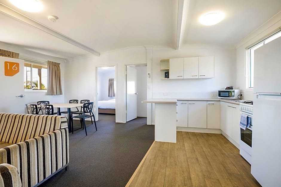 Nightcap at Golden Beach Tavern