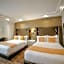 Victoria Crown Plaza Hotel