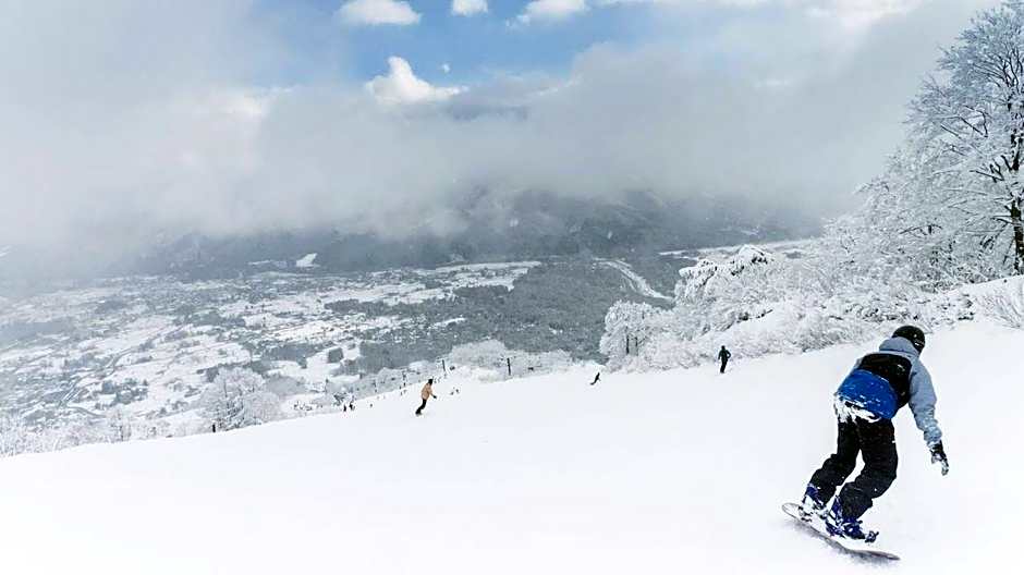 Village Hill Jubankan