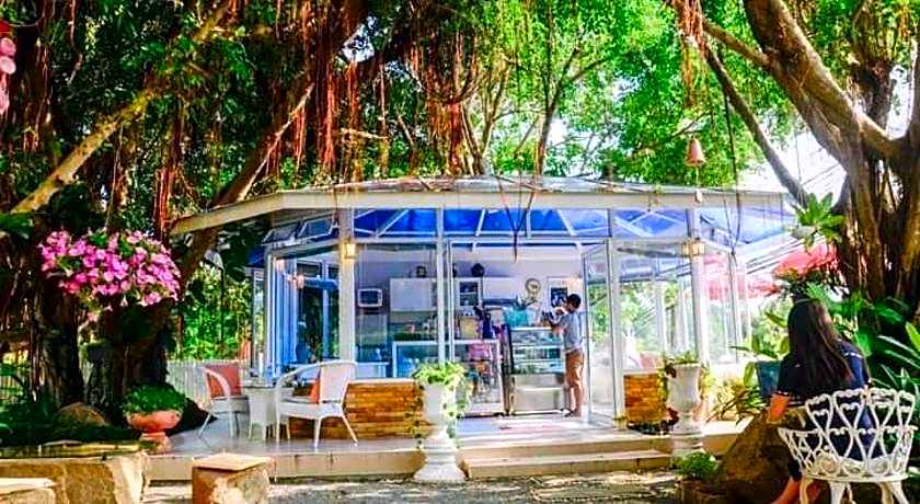 Banyan House Samui Bed & Breakfast (Adults only)