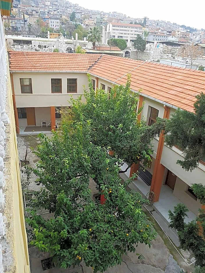 Tarihi Manisa Akhisar Oteli