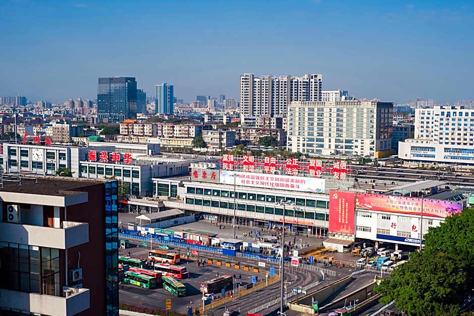 T Social Hotel Guangzhou Railway Station Branch