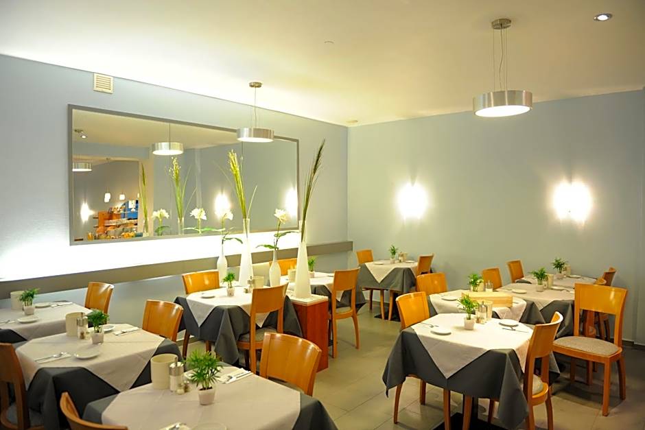 Central-Classic Hotel