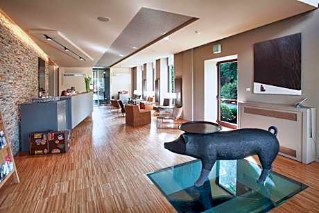 Alter Hotel