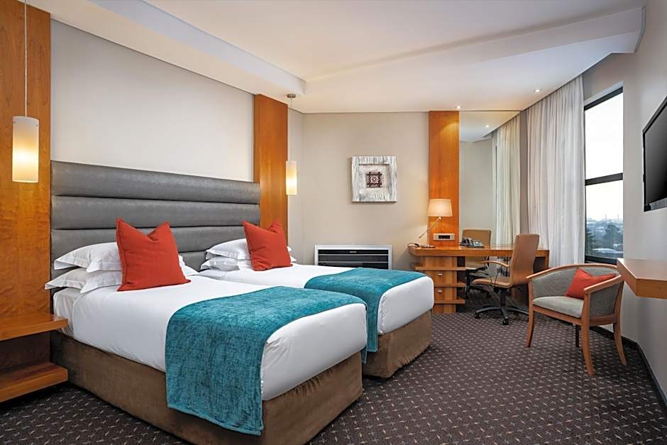 Premier Hotel O.R. Tambo