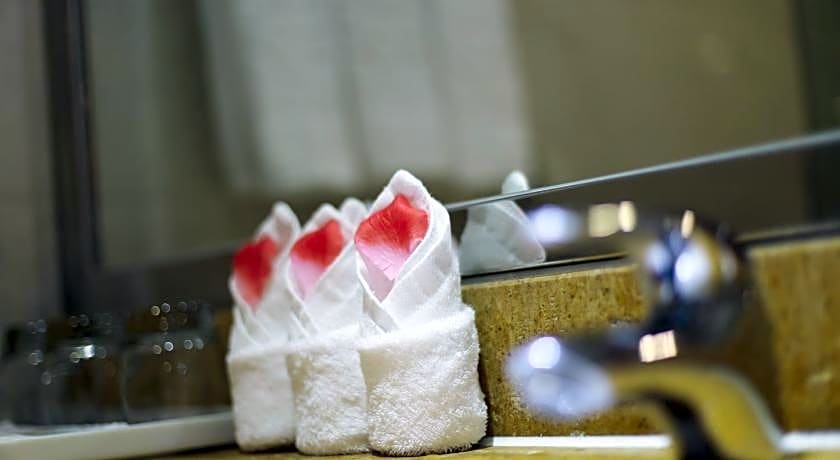 Yihe Hotel Ouzhuang