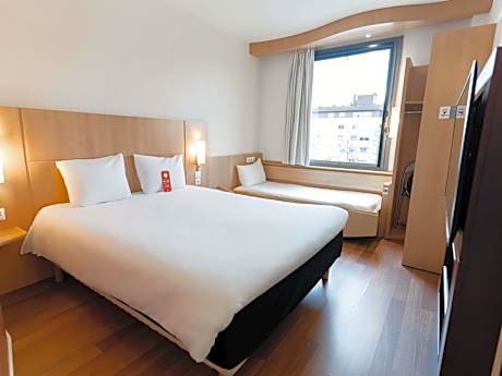 Family Double Room with an Extra Bed