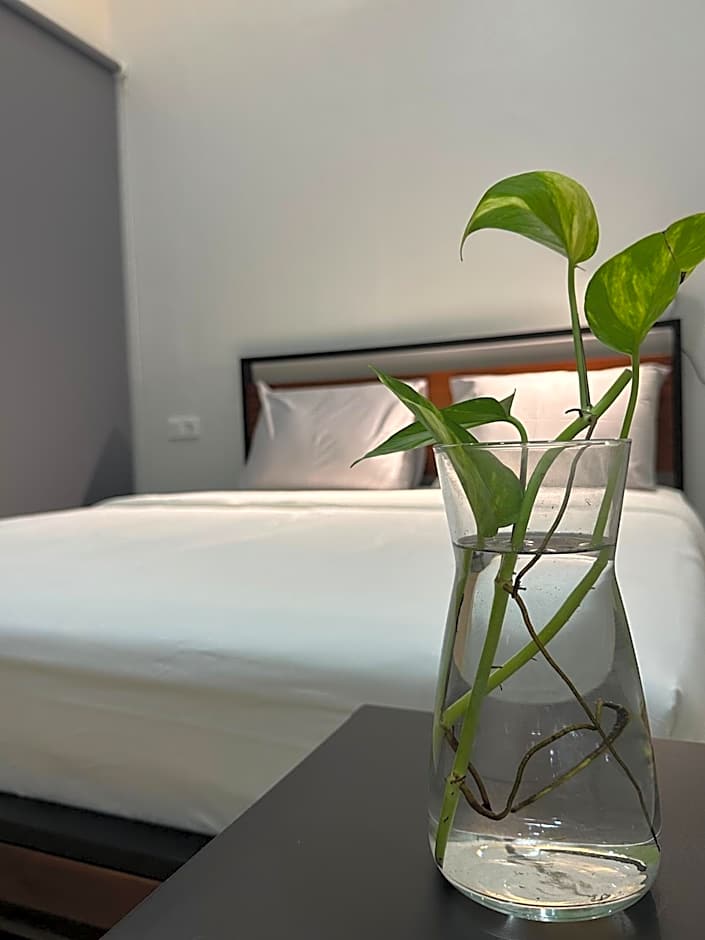 Cendhani Raras Gallery