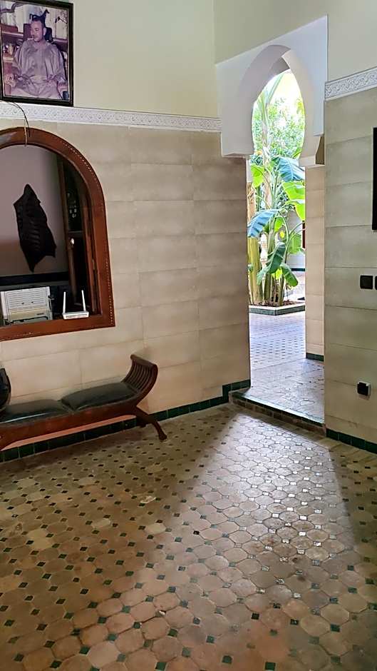 Riad Tidar by Phoenix