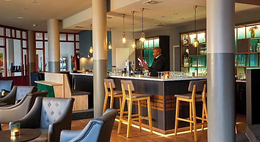 Sunday Hotel Stuttgart Herrenberg