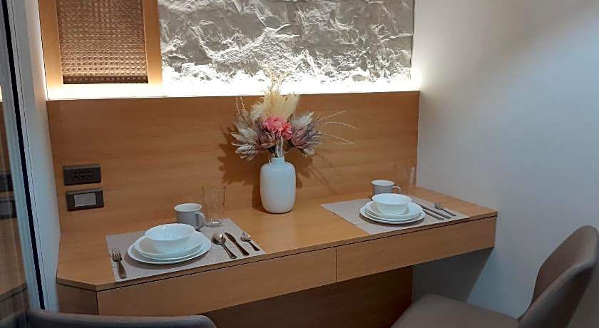 VERDON PARC CONDOMINIUM