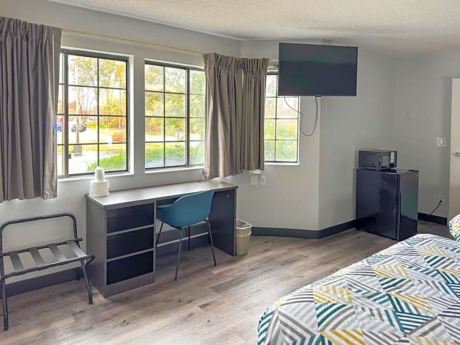 Motel 6-Enfield, CT - Hartford
