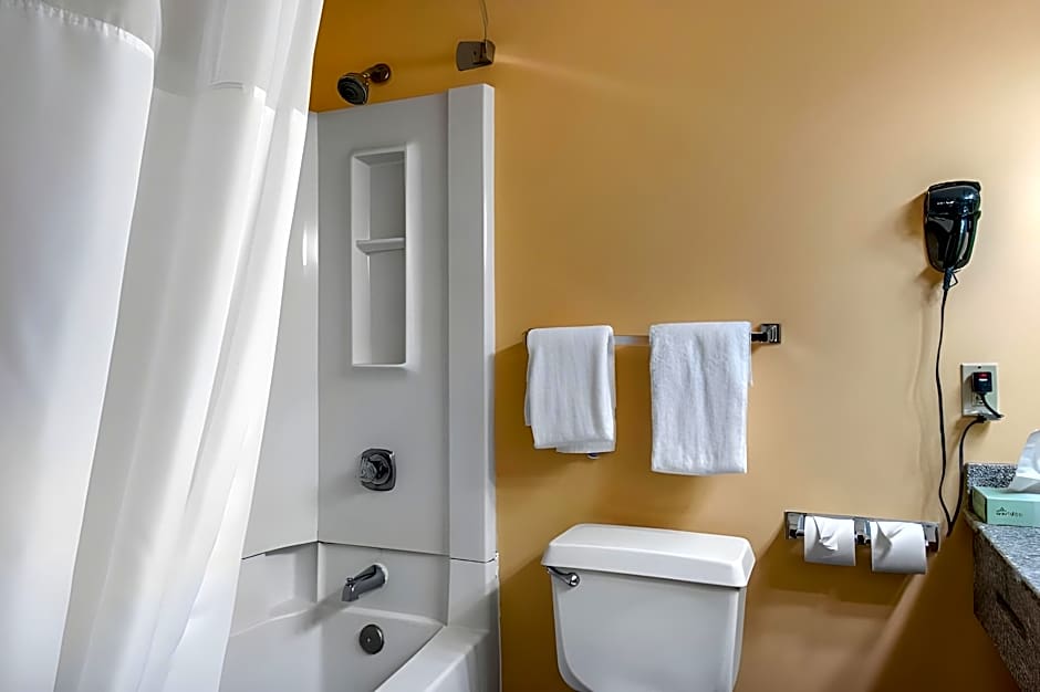 Quality Inn
