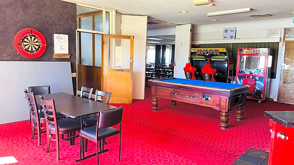 Coonalpyn Hotel