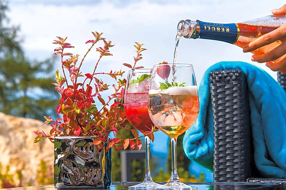 Hotel DAS ROYAL in Obereggen