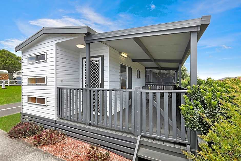 Reflections Shaws Bay - Holiday Park