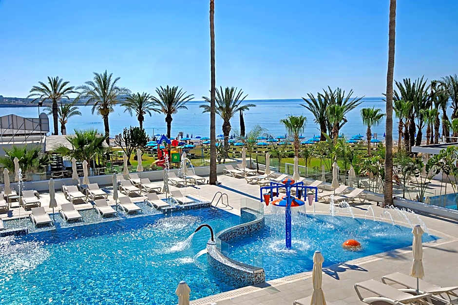 Nelia Beach Hotel & Spa