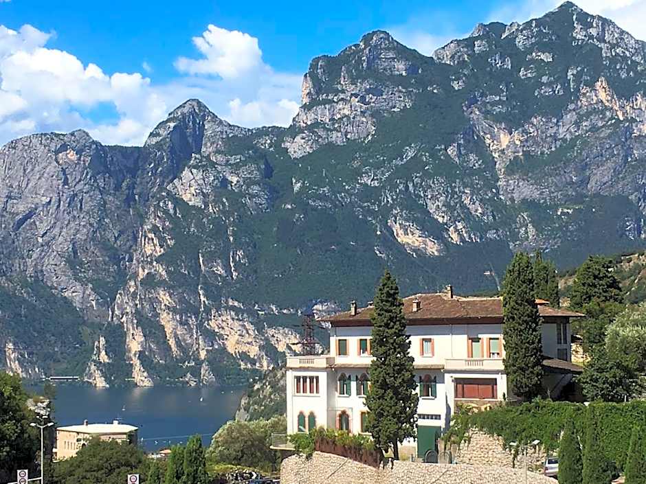 Garden Belvedere B&B