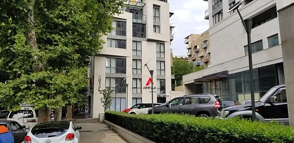 Atlas Abashidze – Tbilisi, MA
