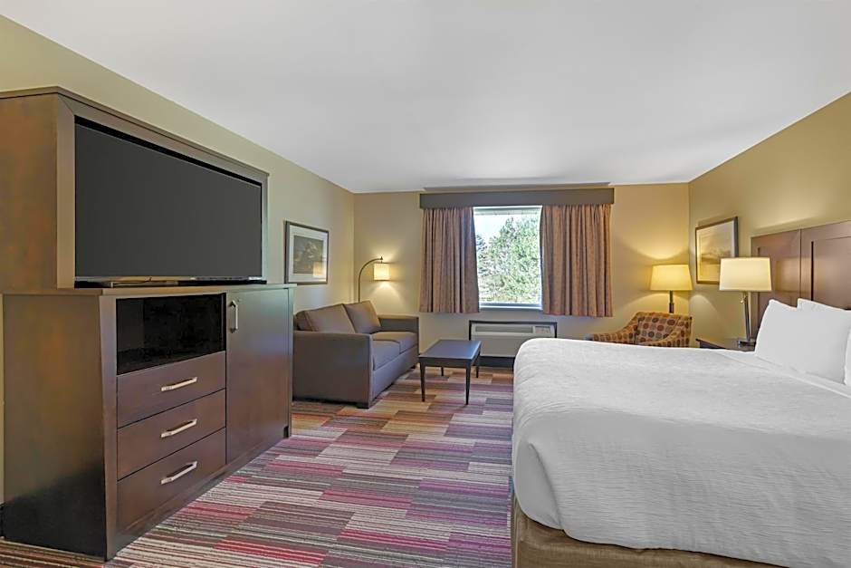 Best Western Plus Stoneridge Inn And Conference Centre