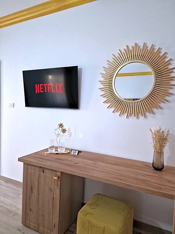 COLT DE RAI-Deluxe & Spa