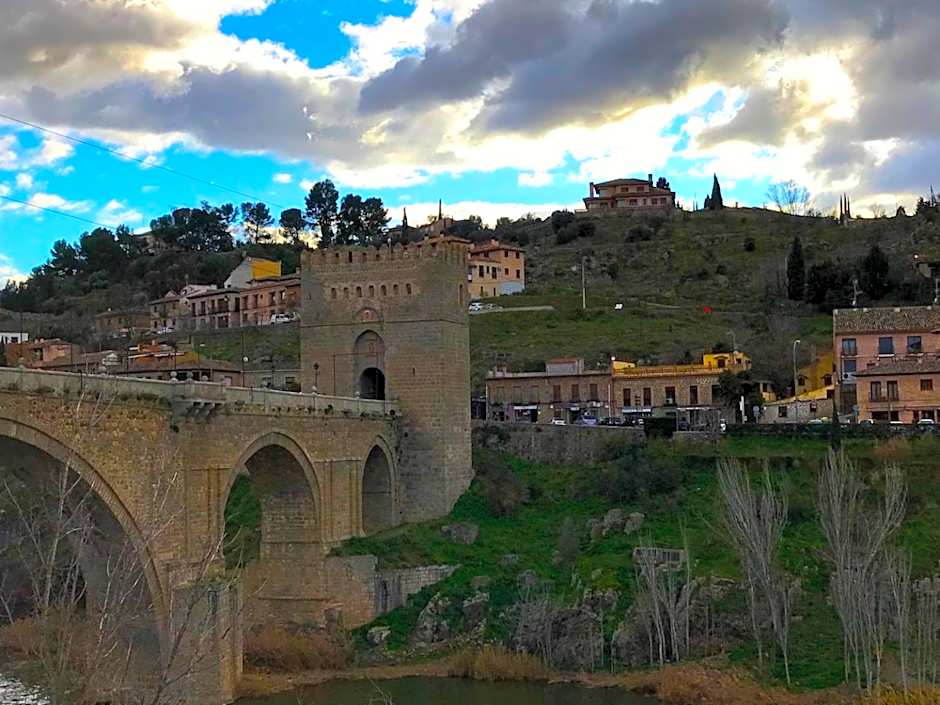 Oasis Backpackers' Toledo